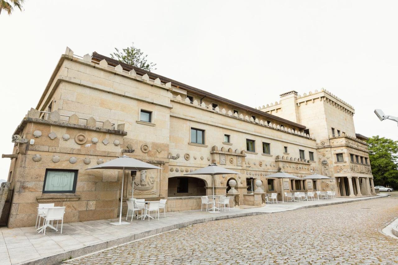 Pazo Los Escudos Hotel Spa & Resort Vigo Dış mekan fotoğraf The museum building