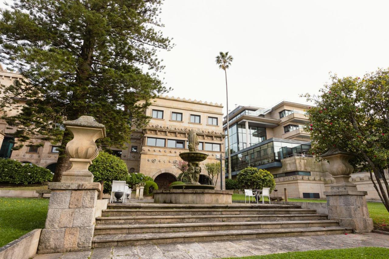 Pazo Los Escudos Hotel Spa & Resort Vigo Dış mekan fotoğraf The University of Navarra